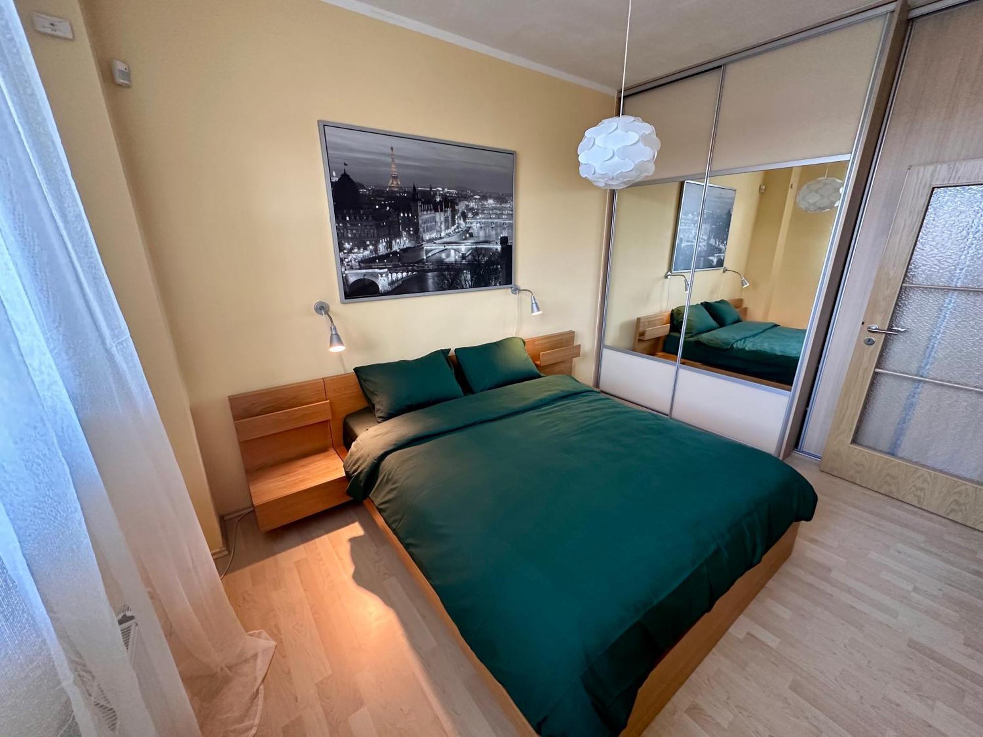 Apartment Ceskomoravska - O2 Arena Praha Bagian luar foto